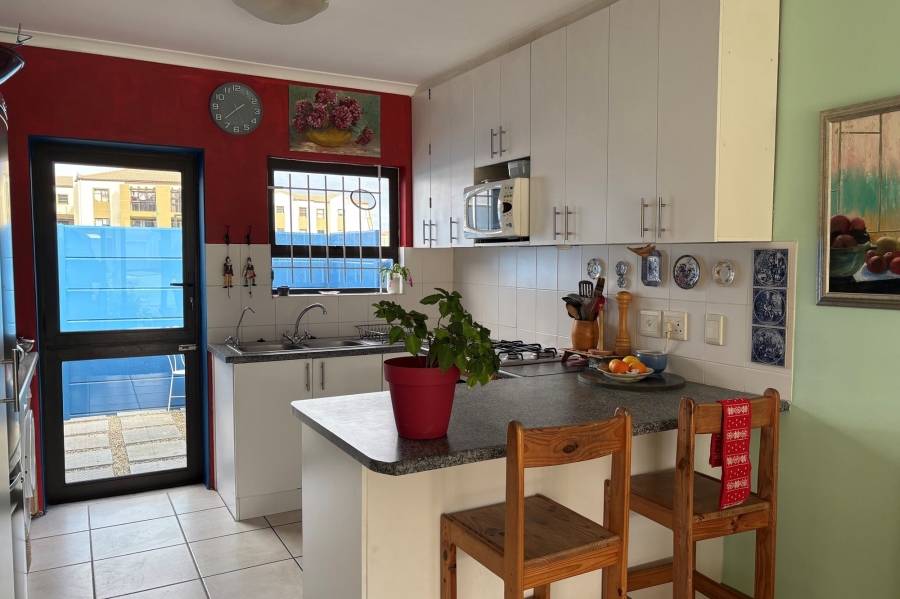 2 Bedroom Property for Sale in Guldenland Western Cape